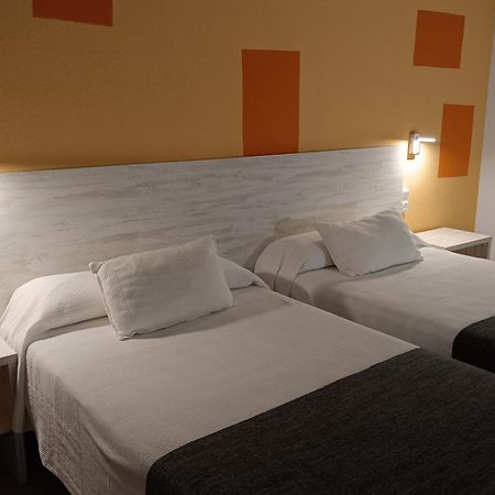 Hotel Venta De La Punta Санта Барбара Екстериор снимка